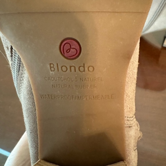 Blondo Nina Waterproof Tan Suede Ankle Booties - Picture 8 of 10